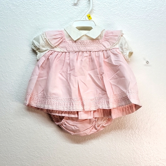 Vintage Baby Girl 2pc Dress and Diaper Cover - Picture 1 of 9
